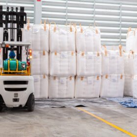 1000_F_241420311_DVp5v6VsQW7GYOfMUkDwdLLpP3ZXi9bm